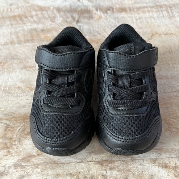 Nike Air Max SC Sneakers {Triple Black} 4 - Picture 4 of 11
